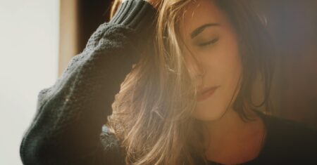 Silêncio Interior: O Poder da Meditação para Alinhar Corpo, Mente e Espírito